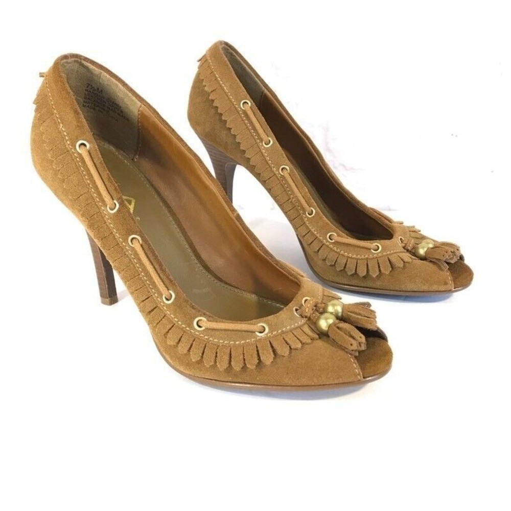 Mia Womens Hannah Classic Pumps Brown Suede Slip On Tassel Shoes 7.5 M